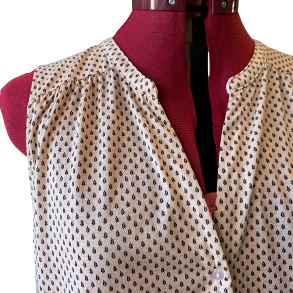 H&M Sleeveless blouse Top V-Neck button down beige With Black details, Size M - Picture 3 of 6